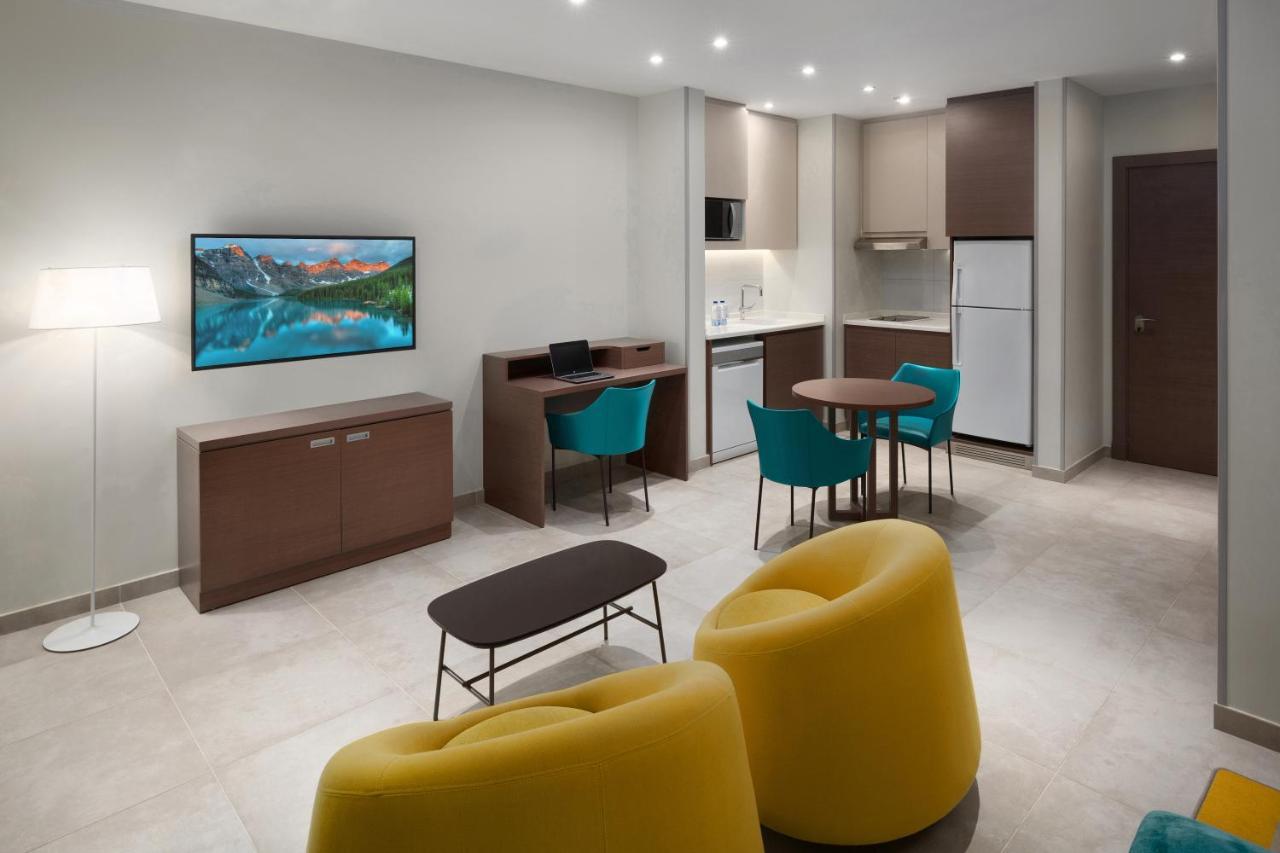 Adagio Aparthotel Jeddah Malik Road Екстериор снимка